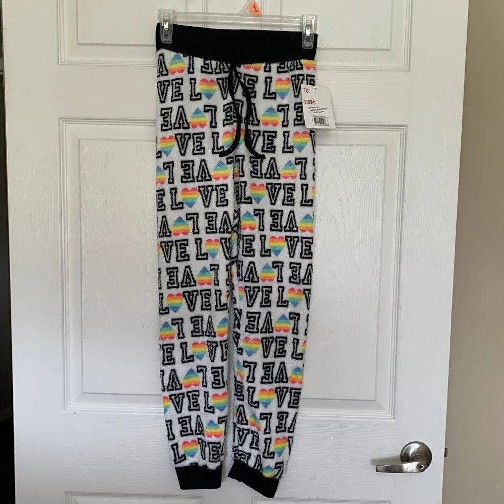 Love Hearts Small Super Soft & Cozy Collection Loungewear Pajama Pants New